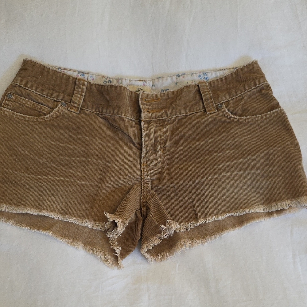 Abercrombie & Fitch Shorts with Distressed Hem